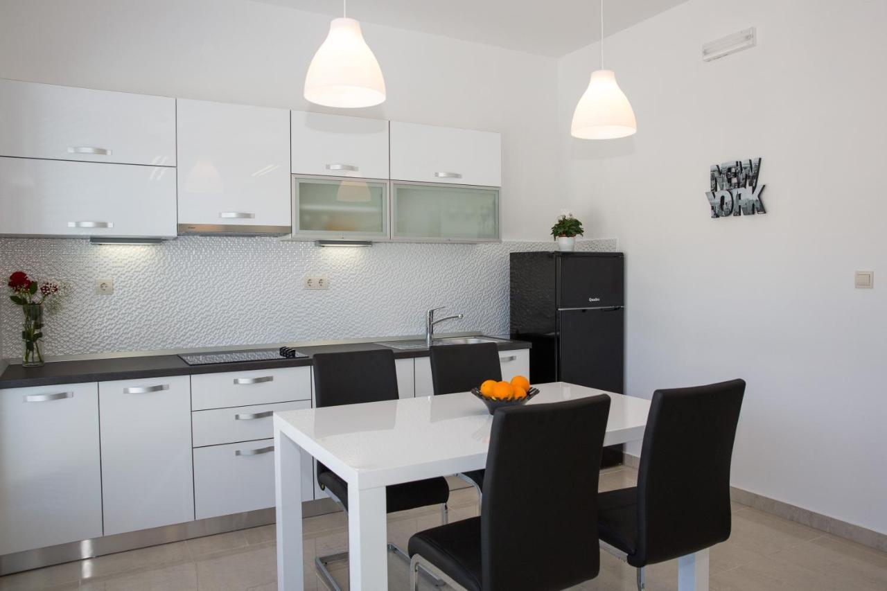 Apartments And Room Adriatic Blue Dubrovnik Exterior foto