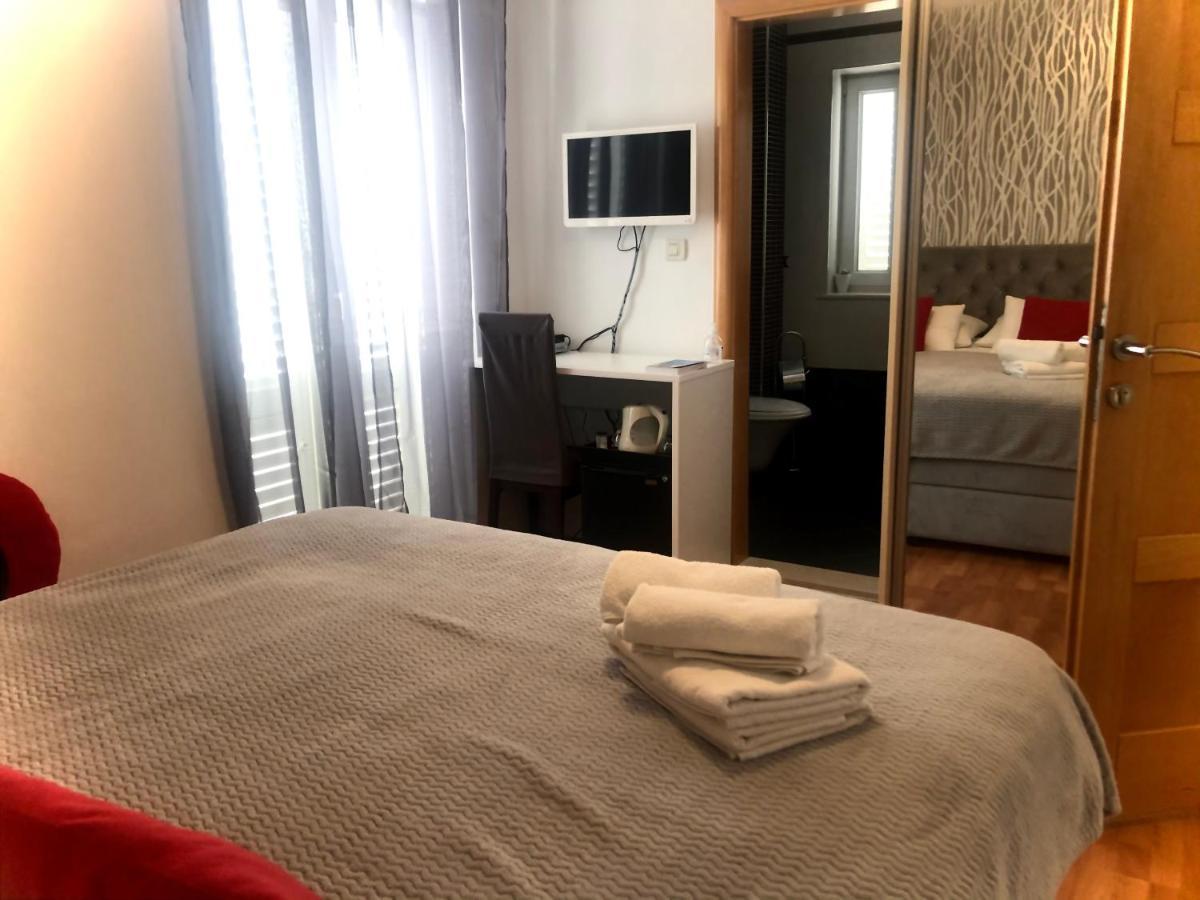 Apartments And Room Adriatic Blue Dubrovnik Exterior foto