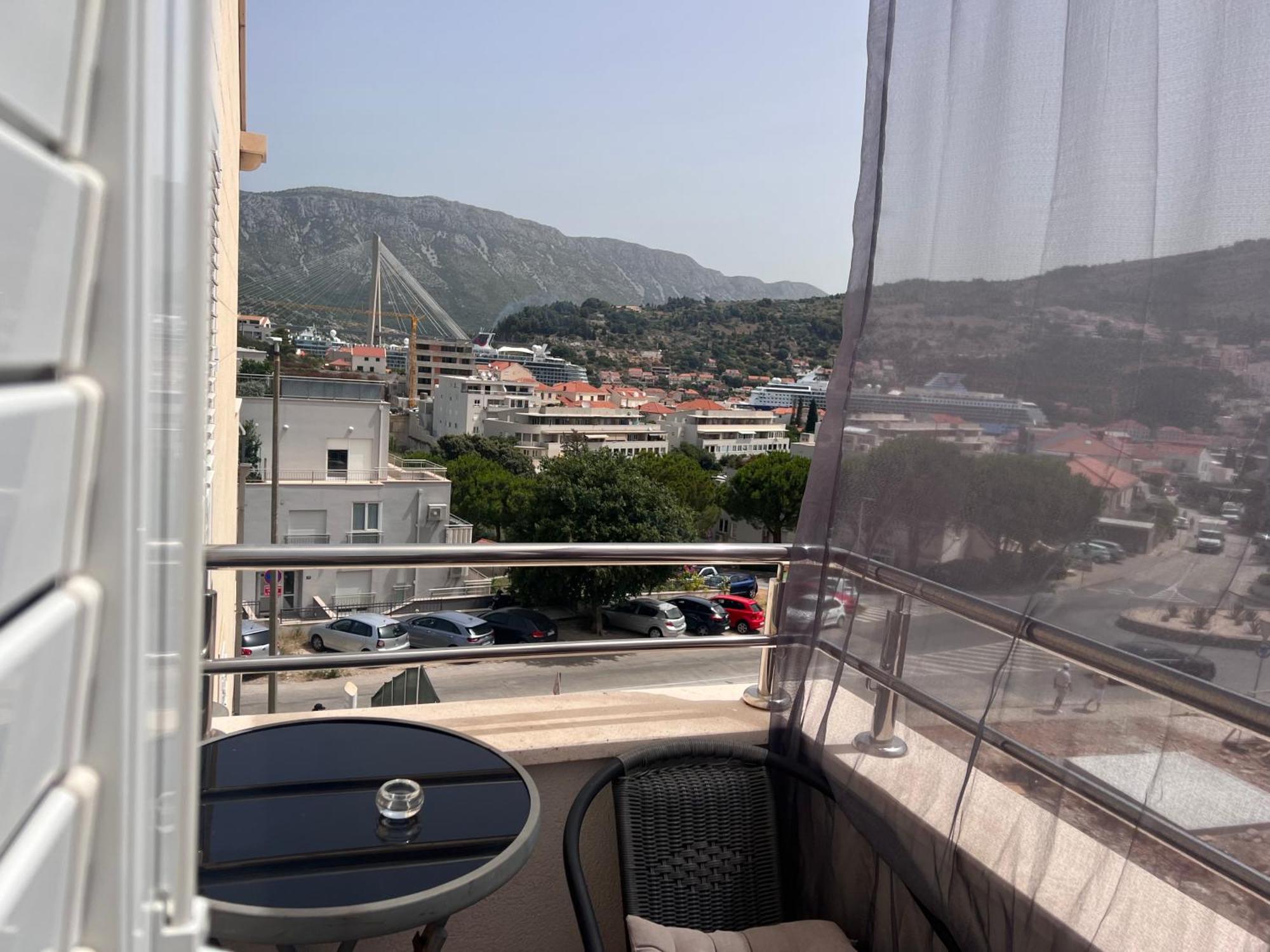 Apartments And Room Adriatic Blue Dubrovnik Exterior foto
